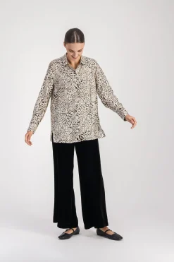 Chemise à imprimé léopard