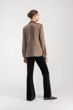 Chemise en soie taupe moyen