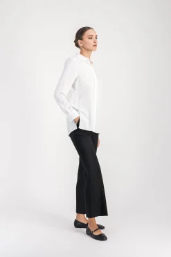 Chemise fluide poche brodée blanc cassé