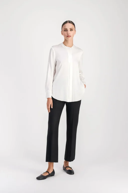 Chemise sans col blanc cassé