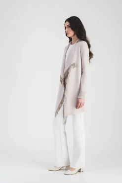 Manteau bi matière avec col drapé et frange en daim