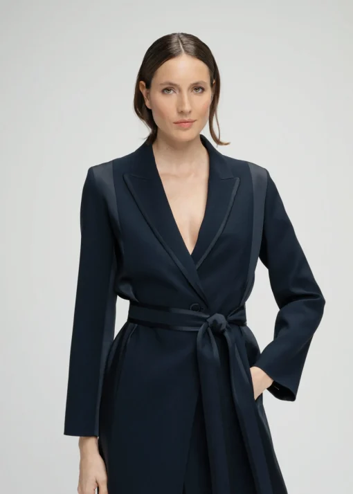 Manteau long en crêpe envers satin marine
