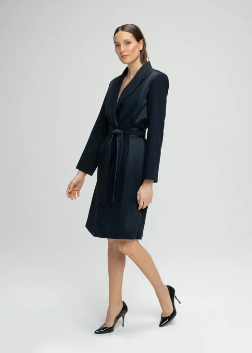 Manteau long en crêpe envers satin marine