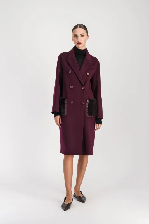 Manteau mi-long poches en fourrure muscat
