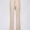 Pantalon droit en daim beige clair