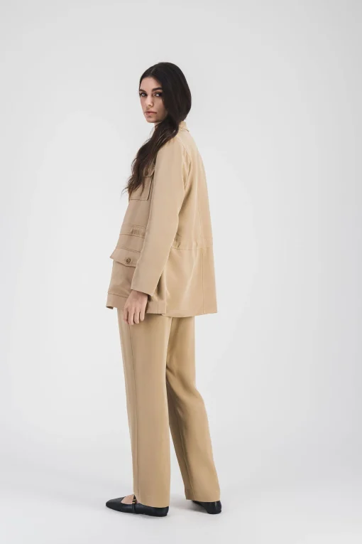 Pantalon fluide en soie beige