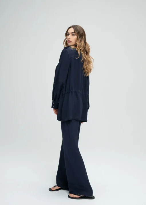 Pantalon fluide en soie marine