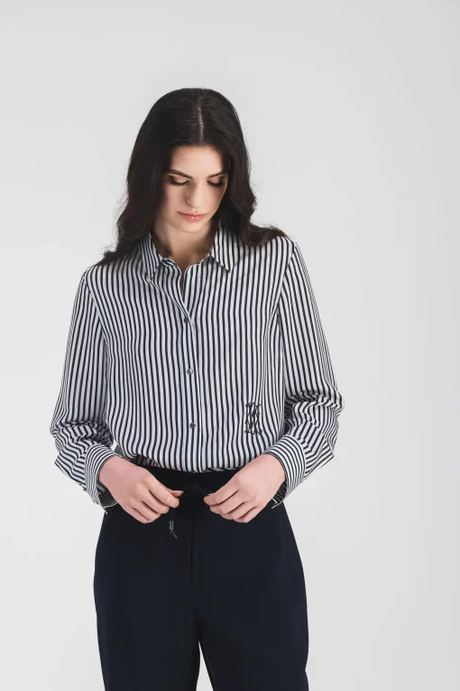 Pantalon fluide marine avec ceinture et détail cuir