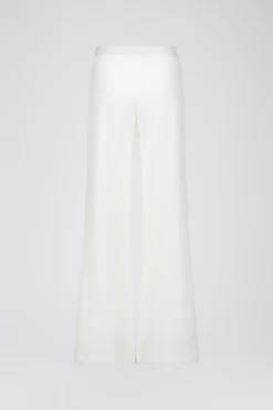 Pantalon évasé blanc cassé à plis structurés