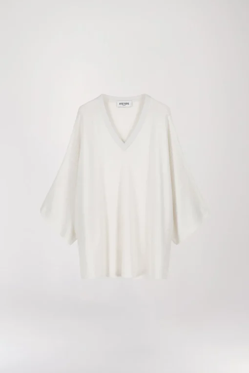 Pull ample à col V en lin blanc