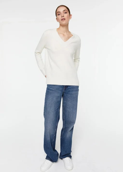 Pull col V pailleté gris pâle