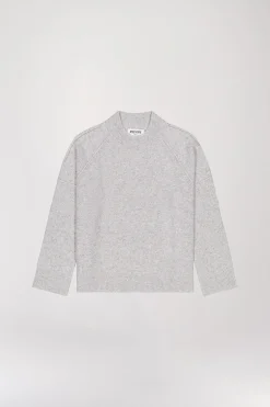 Pull coutures apparentes gris pâle