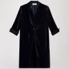 Robe chemise drapée en velours marine