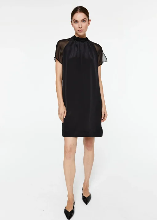 Robe courte bi-matière noir