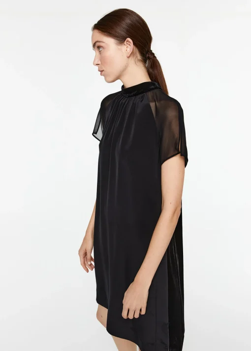 Robe courte bi-matière noir