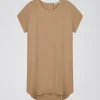 Robe droite en soie beige