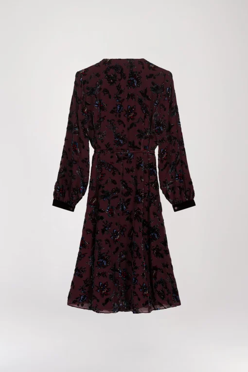 Robe fleurie brodée muscat