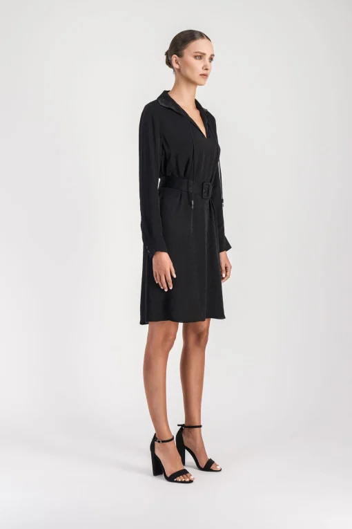 Robe mi-longue à pois noire