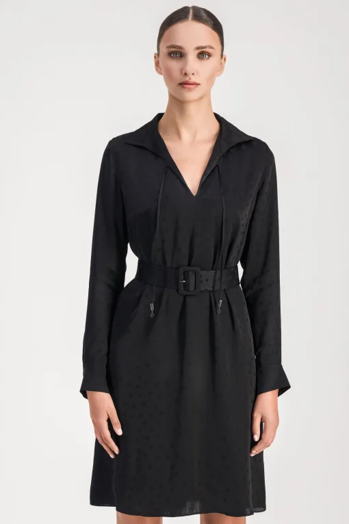 Robe mi-longue à pois noire