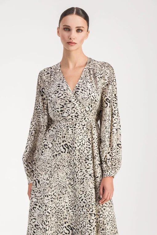 Robe mi-longue léopard