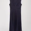 Robe mi-longue plissée à paillettes marine