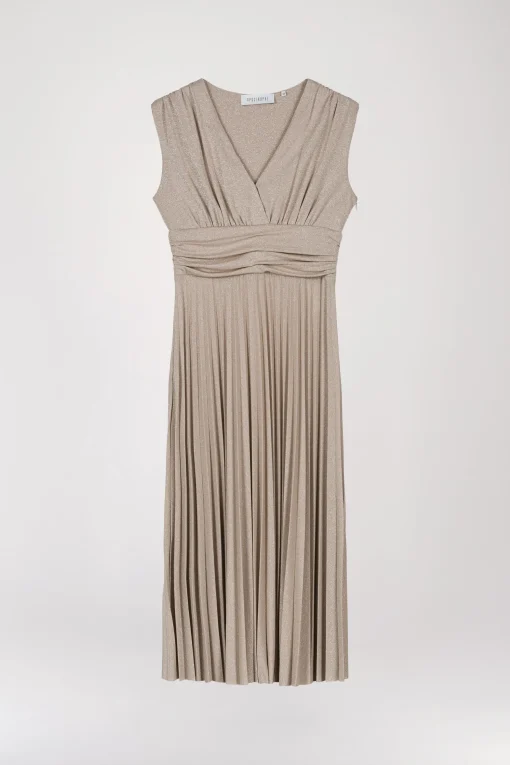 Robe mi-longue plissée à paillettes or