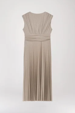 Robe mi-longue plissée à paillettes or