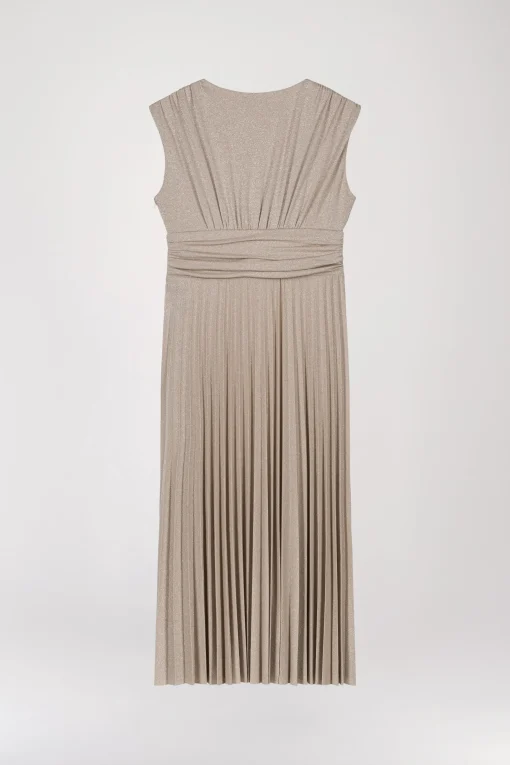 Robe mi-longue plissée à paillettes or