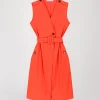 Robe trench col V corail