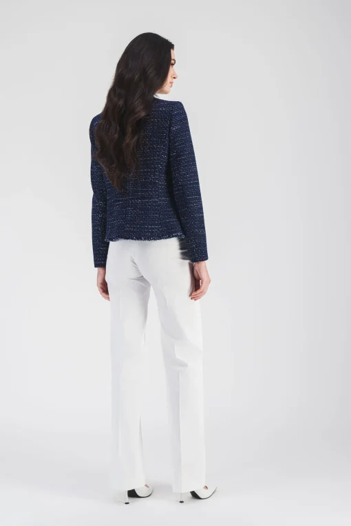 Veste courte en tweed marine avec détails frangés