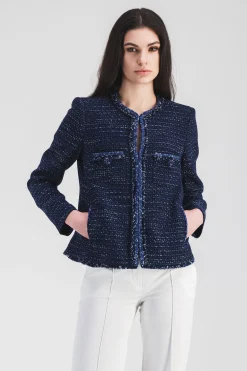 Veste courte en tweed marine avec détails frangés