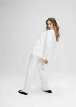 Veste tailleur croisée cintrée blanc